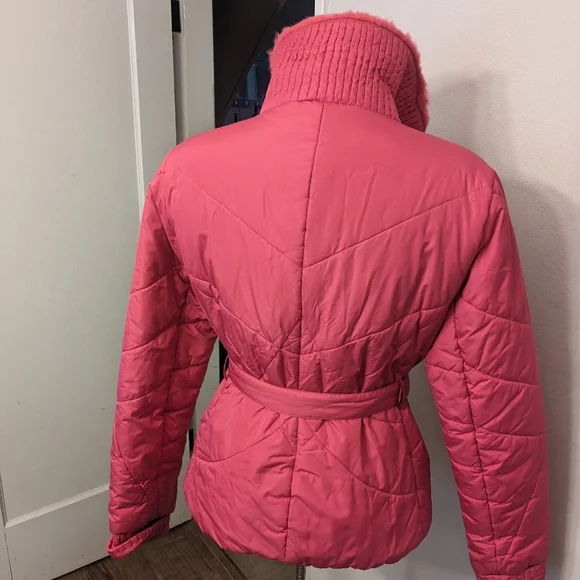 Guess Jacket size Small. - Picture 5 of 13